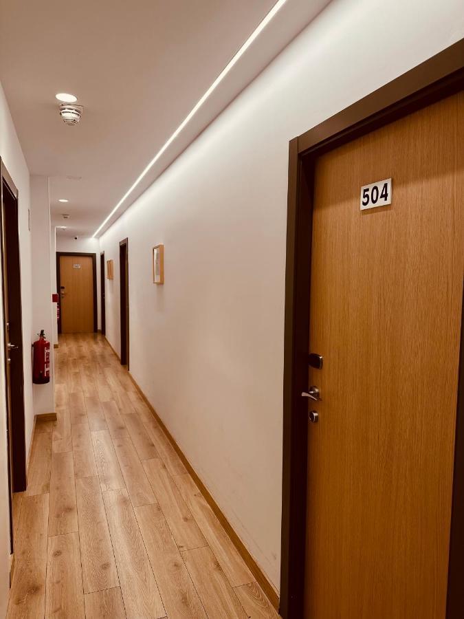 Hostal Sol Square Madrid Luaran gambar